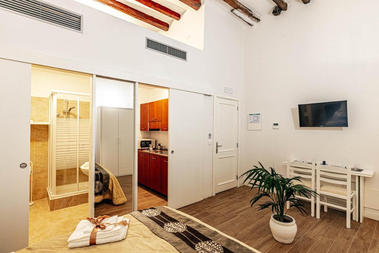 Giulio Cesare 14, Residence 팔레르모 외부 사진