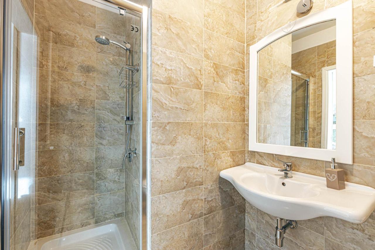 Giulio Cesare 14, Residence 팔레르모 외부 사진